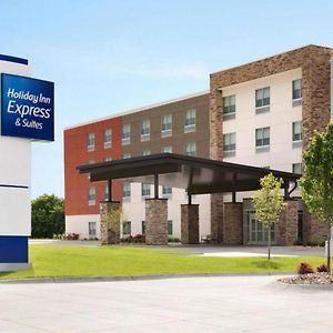 Holiday Inn Express & Suites - Yuba City - Marysville, An Ihg Hotel